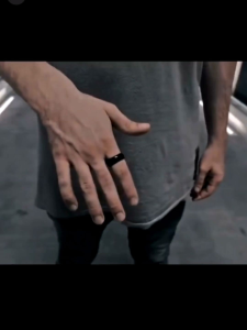MagicKing戒指跳跃穿越转移魔术Ring Magic Tricks Magicians Ring Transfer Jumps From Finger to Finger Magia Close Up Street Illusions