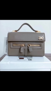 Tas Wanita Terfavorit Model LONDON Casual Elegan Bisa Dipakai Untuk Semua Moment dari Brand Import LB kd 50