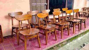 Kursi Cafe Kayu Jati: Pilihan Terbaik Untuk Ruang Tamu & Outdoor