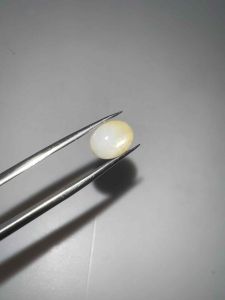 3705-ĐÁ SAPHIA TRẮNG PHỚT VÀNG SAO NHẸ ( THIÊN NHIÊN ) KHÔNG XỬ LÝ.