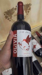 Rượu vang nhập khẩu ÚC OLIVIA