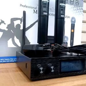 SHURE MICROPHONE URD 11 URD11 MIC GENGGAM WIRELESS + KOPER