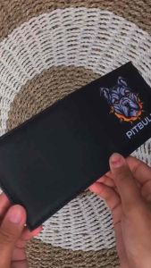 Dompet Karakter Pitbull: Dompet Pria Kulit Sintetis