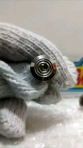 อารัตน์นอตซิ่ง น็อตยึดชิวForza 350 สแตนเลสกลึงลายก้นหอยขัดเงา ราคาต่อ 1ชุด 1ชุด มี4ตัว