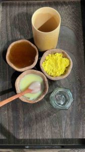 CAO TINH NGHỆ SỮA ONG CHÚA 100G : Mua 1 Tặng 50ML Mật Ong  Mua 2 Tặng 100ML Mật Ong