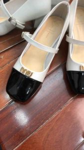 Giày cao 5 phân da bóng chữ NNIU quai ngang hót 2023 ( phom 15)