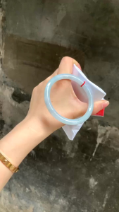 Jadeite bangle 61.2mm singapore can view and try