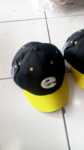 Topi Cocok untuk Berbagai Acara: Topi Huruf Edition Bordir Towel & Topi Lidah Pendek