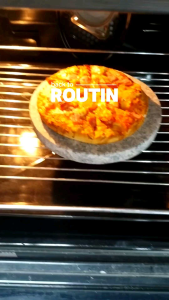 pizza stone ทรงวงกลม ขนาดต่างๆทำจากหินแกรนิตตัดรอบ11.00หลังนี้ส่งวันถัดไป