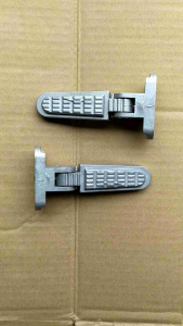 Để chân sau xe điện Ninja ( 1 đôi 2 bên )