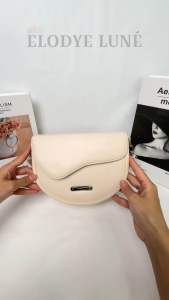 #L005 Tas Shoulder Bag Wanita - Tas Fashion Wanita - Tas Bahu Wanita - Tas Slingbag Wanita - Tas Selempang Anak Cewek Remaja - Slingbag ABG - Tas Cewek Trendy - Tas Selempang Cewek Murah - Tas Anak Perempuan Murce