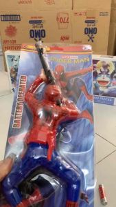 Đồ Chơi siêu nhân nhện  di chuyển có nhạc có đèn. kèm bin