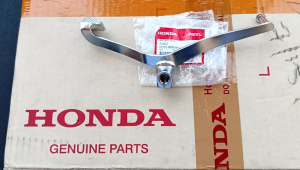 GENUINE PEDAL GEAR CHANGE WAVE 125/XRM125/GILAS125 (RUBBER NOT INCLUDED)