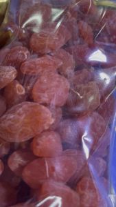 ลูกพีชสีแดงอบแห้ง รสชาติเปรี้ยวเปรี้ยวหวานหวาน น้ำหนัก 1 กิโลกรัม ราคา 169 บาท