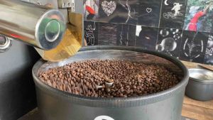 BIJI/BUBUK KOPI ROBUSTA MURNI 200gr - Kopi Bubuk Jatiwangi Tanpa Campuran - Bubuk Kopi Halus Khas Warung kopi - Robusta Coffee cocok untuk kopi tubruk atau kopi Susu
