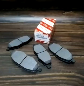 04465-0K100 Brake Pad Innova / Kampas Rem Depan Toyota Inova
