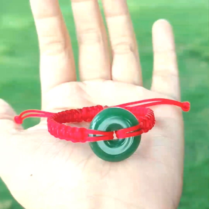 Vòng Tay Lắc Tay Chỉ Đỏ Ngọc Bội Nhiều Màu - MS065