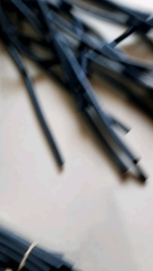 Selang vacum/Karburator untuk mobil universal hitam panjang 1 meter diameter 4 mm