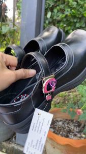 เนื้อหา: ใหม่ล่าสุดปี2024 เกิร์ลรี่แก๊ง สีดำ รองเท้านักเรียนหญิงขัดมัน 660 ชุด 30-45 ไซส์