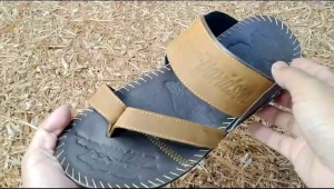 Sendal kulit japit pria simple