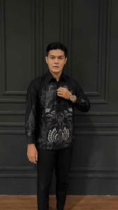 Kemeja Batik Pria High Quality Lengan Panjang Terbaru 2024 Baju Trendy Modern Murah Pesta Kantor Nikah Tradisional