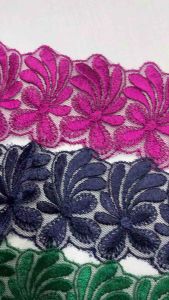 1m ren lưới thêu 4cm.