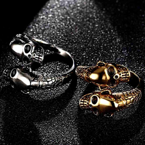 Cincin Retro Desain Rocker Skull (Adjustable)