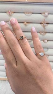 Cincin Wanita Emas Kadar 375 (8k) Model Bulat Permata Ready Batu Hitam Kode CK 356