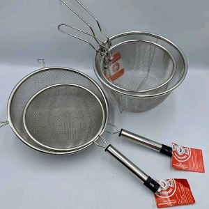 กระชอน กระชอนตาถี่2ชั้น กระชอนกรอง2ชั้น สแตนเลส มี 2 ขนาด บรรจุ 1 อัน
