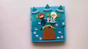 Đồ chơi Sách vải Búp bê Công chúa Elsa (Hình thật 100%) - Quiet Book Frozen - Đồ chơi sách vải Handmade Elsa cho bé gái