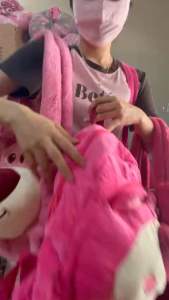 Túi Xách Đeo Vai Họa Tiết Gấu Và Dâu Tây Dễ Thương Thời Trang Cho Nữ