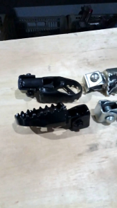 Step Depan Footstep Besi Universal KLX CRF Grasstrack Enduro Trabas Trail Adventure