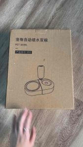 ที่ให้น้ำสัตว์เลี้ยงอัตโนมัติ 500 ml กระบอกน้ำสัตว์เลี้ยง ที่ให้อาหาร ชามอาหารแมวสุนัขสแตนเลส Monkey