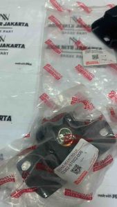 ENGINE MOUNTING DUDUKAN MESIN DAIHATSU TARUNA ORIGINAL