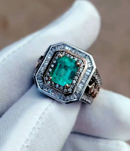 Natural Colombian Muzo Emerald 2.7 carat silver microsetting with white diamond ring