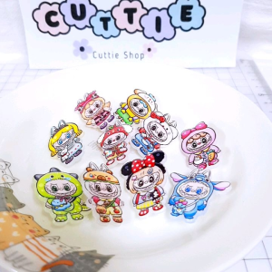 高货亚克力胸针搞怪Q版拉布布 diy书包包包笔盒服饰背包帽子挂件可爱别针徽章配件 Labubu Acrylic Children Brooch Badge Pin Deco School Pencil Bag Kerongsang Budak Hadiah Kanak Hiasan Beg Topi XZ81