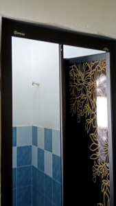 MSIA TOP BRAND ARTFIBRE/VITALLY CUSTOM MADE BATHROOM BIFOLD DOOR / SWING DOOR (SINGLE LOCK POWDER COATED WHITE FRAME) TRACKLESS TRANSPARENT MULTI FOLDING BIFOLD DOOR TO SUPPLY ONLY WITH PREMIUM PACKING