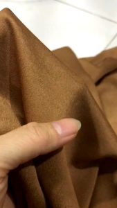 vải lụa tằm ướt loại 1 dày vừa mềm rũ co dãn _( khổ 1m5) màu nâu cà phê may đầm váy áo dài áo kiểu quần áo dài.