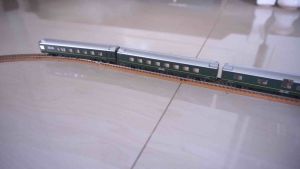 ส่งต่อโมเดลขบวนรถไฟ Tomix JNR EF81 Twilight Express ขนาด N scale / N gauge มือสอง มีไฟส่องทาง หน้า-หลัง สภาพตามรูปค่ะ