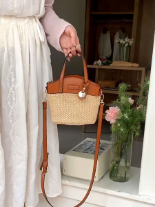 Tas slempang wanita Tas HP cewe slingbag straw bag GC.8823