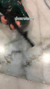 หุ่นทหารคลานเคลื่อนที่ได้ มีเสียง มีไฟ