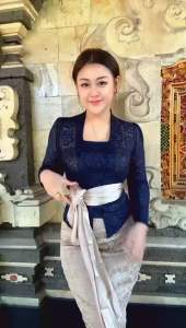 KEBAYA BROKAT SOFIA FULL STRAIT TERBARU