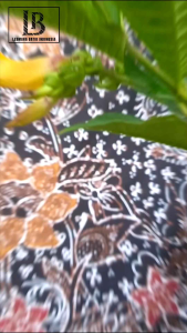 Sarung batik katun laseman exclusive motif "Kembang Tresno" - Batik Lesmana