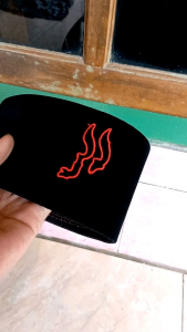 Peci Songkok Kujang Logo Bordir Merah: Pilihan Pakaian Tradisional