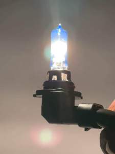 H11 100 วัตต์หลอดไฟหน้ารถ Light ด้านหน้าไฟตัดหมอก ไฟติดรถยนต์ 2 ชิ้น (ฟรี LED T 10 9 SMD ) ( แท้ 100% )