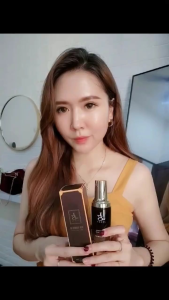 🏆JSSUI🏆平衡保湿锁水精花液 大黑瓶 婴儿肌 均匀提亮 抗衰老 皮肤敏感 锁水 痘巴痘印 淡化细纹 毛孔粗大 修复