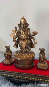 พระพิฆเนศ ปางประทานพร เนื้อแร่เหล็กน้ำพี้ ฐาน 3.5 นิ้ว สูง 10 นิ้ว +หนูมุสิกะ 1 คู่ +ฐานรอง 1 ชิ้น