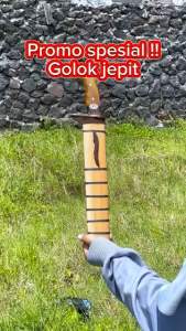 GOLOK BAJA MUTIFUNGSI ALAT KEBUN