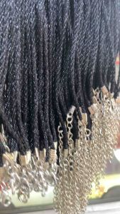 Sỉ vòng đeo cổ bán cả bịch dây dù 3li khoá kéo