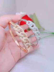 Gelang Bangle Emas 18k untuk Wanita: Premium Bracelet Lapis Emas 18k